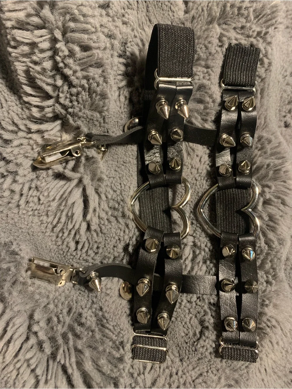 Black Heart Studded Garter Straps - Women Accessories